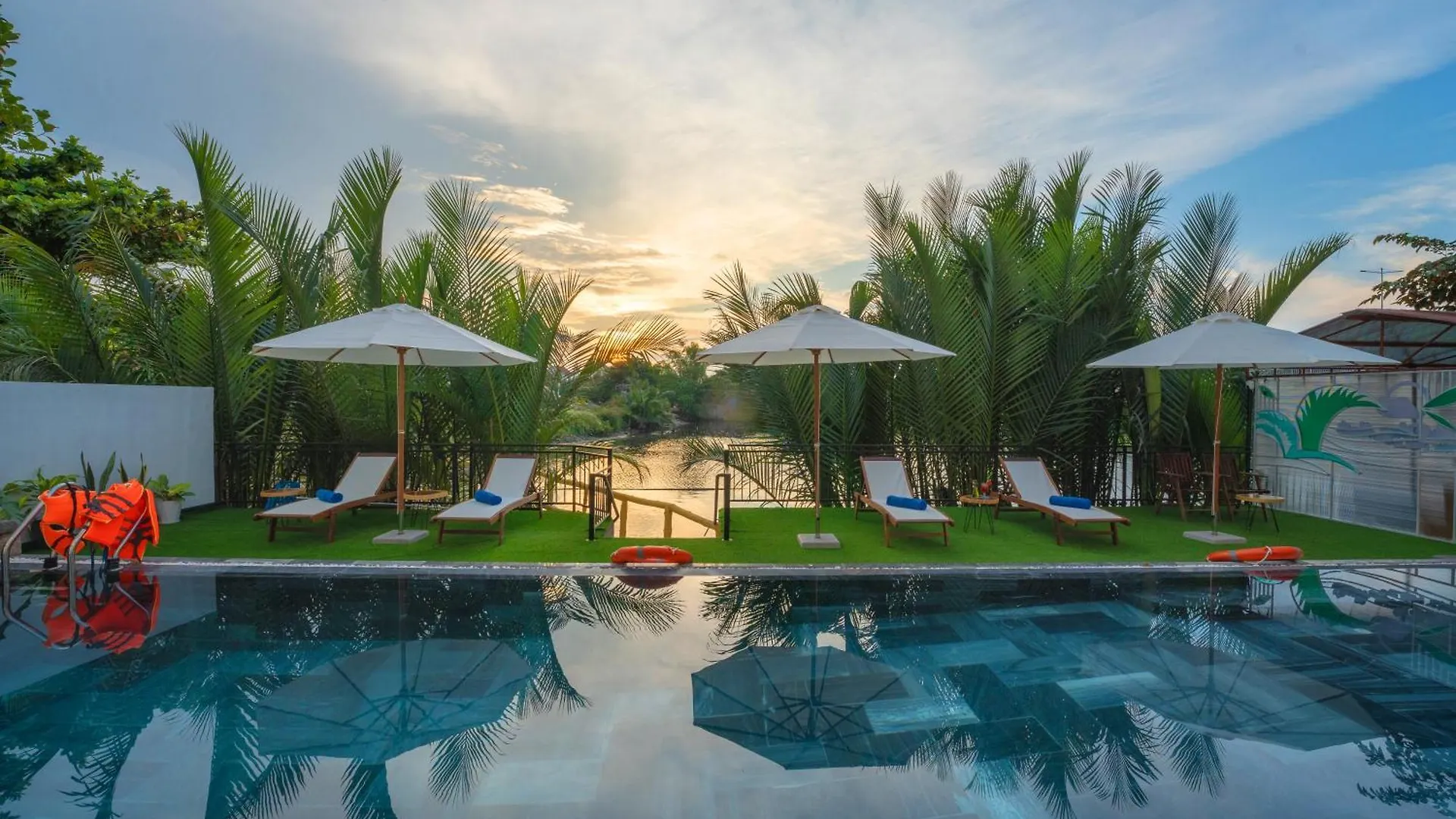 kontakty The Saltfield Hoi An Villa
